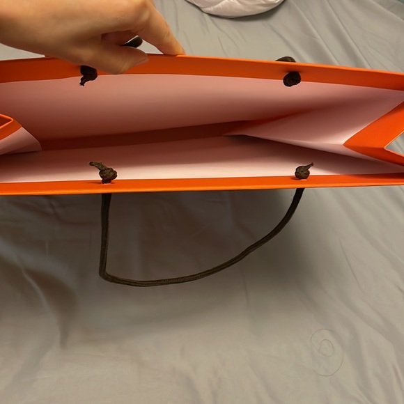 Authentic Hermes Large shopping bag - Picture 3 of 7